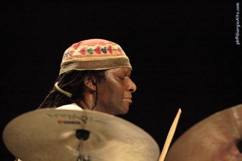 Hamid Drake