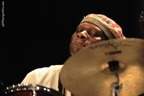 Hamid Drake