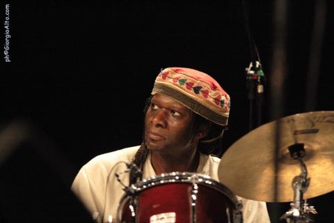 Hamid Drake