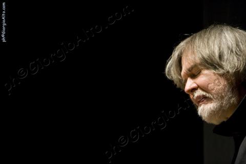 Tom Harrell