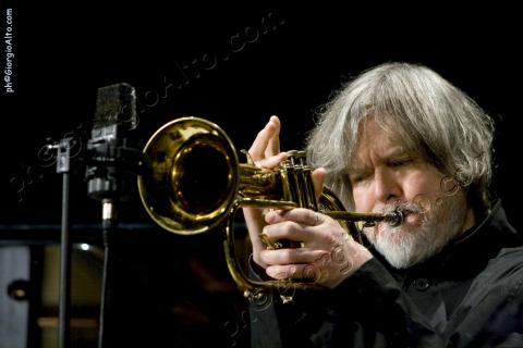 Tom Harrell