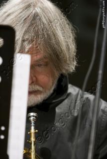 Tom Harrell